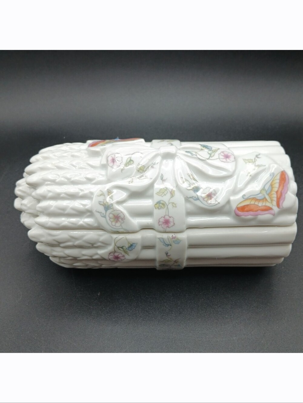 Vintage Elizabeth Arden Asparagus Shape Floral Butterfly Trinket Dish Box Japan